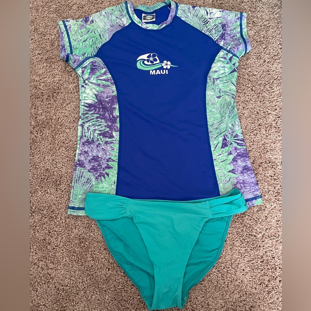 Maui Theme Rash Guard and Bikini Top Size M